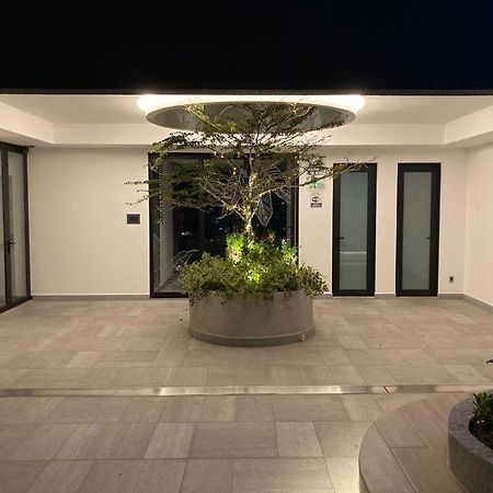 Confort Suite La Carolina Кито Екстериор снимка