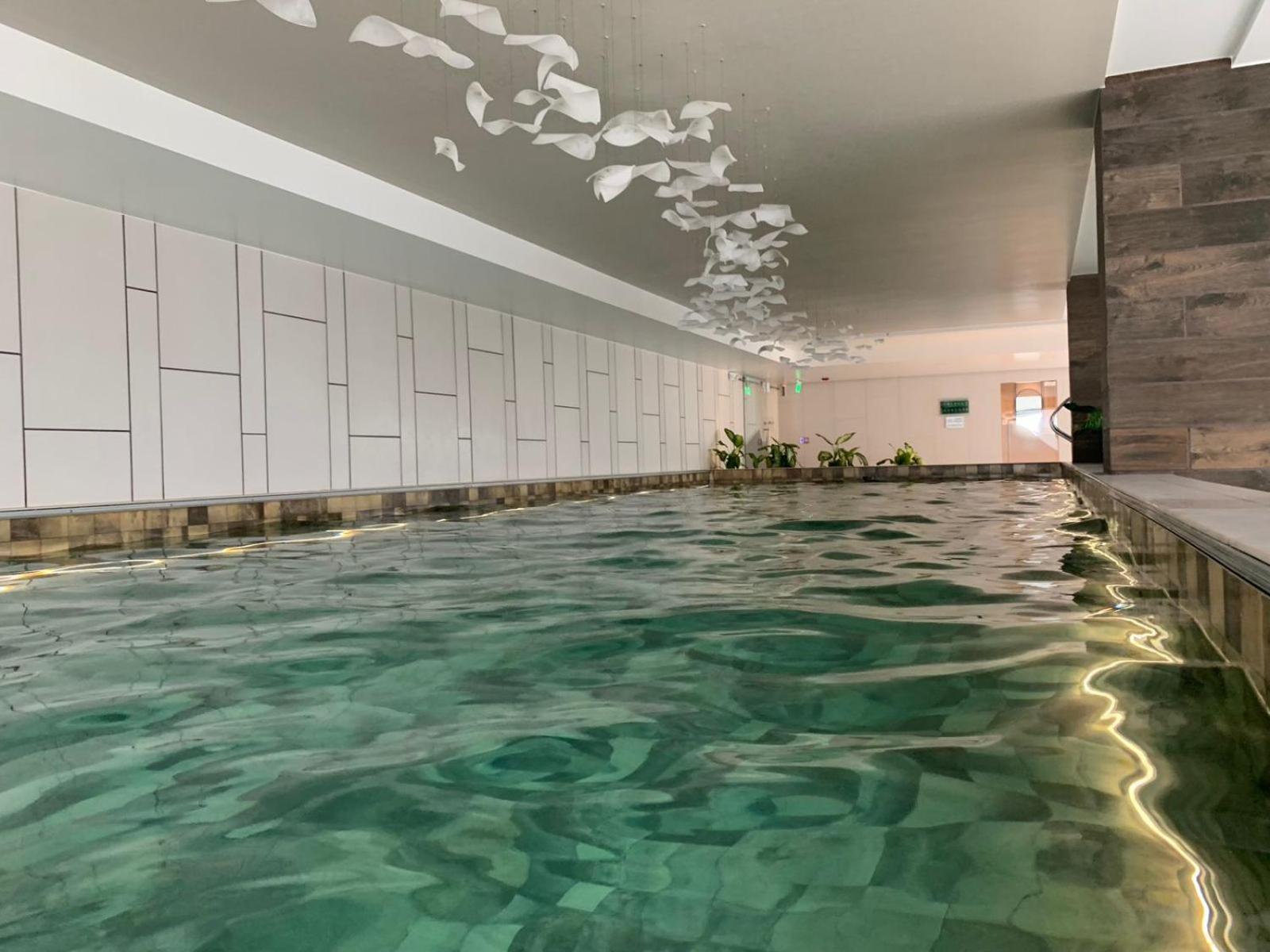 Confort Suite La Carolina Кито Екстериор снимка