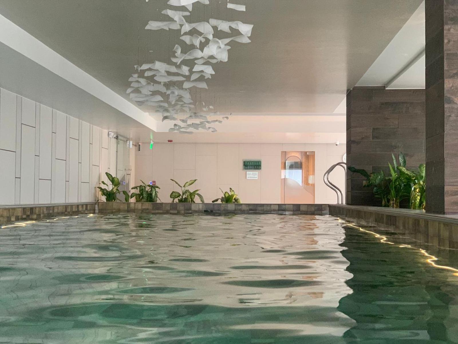 Confort Suite La Carolina Кито Екстериор снимка