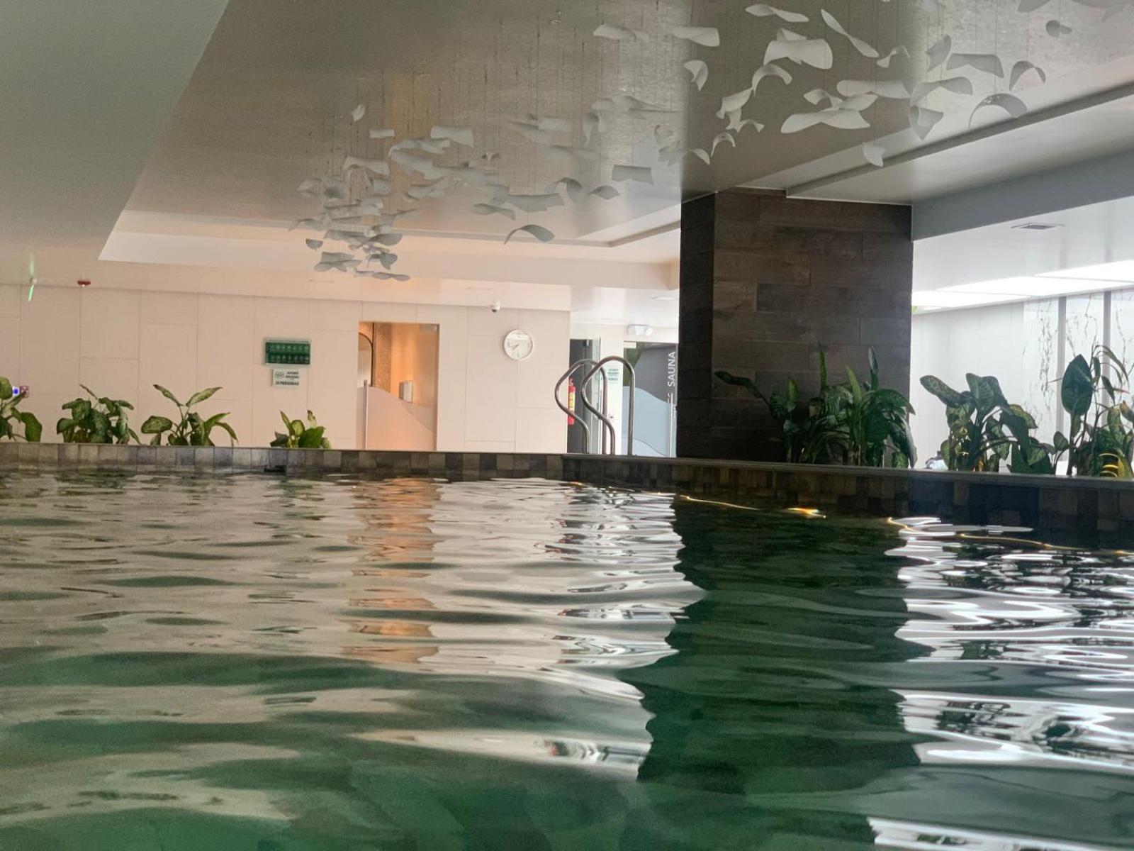 Confort Suite La Carolina Кито Екстериор снимка