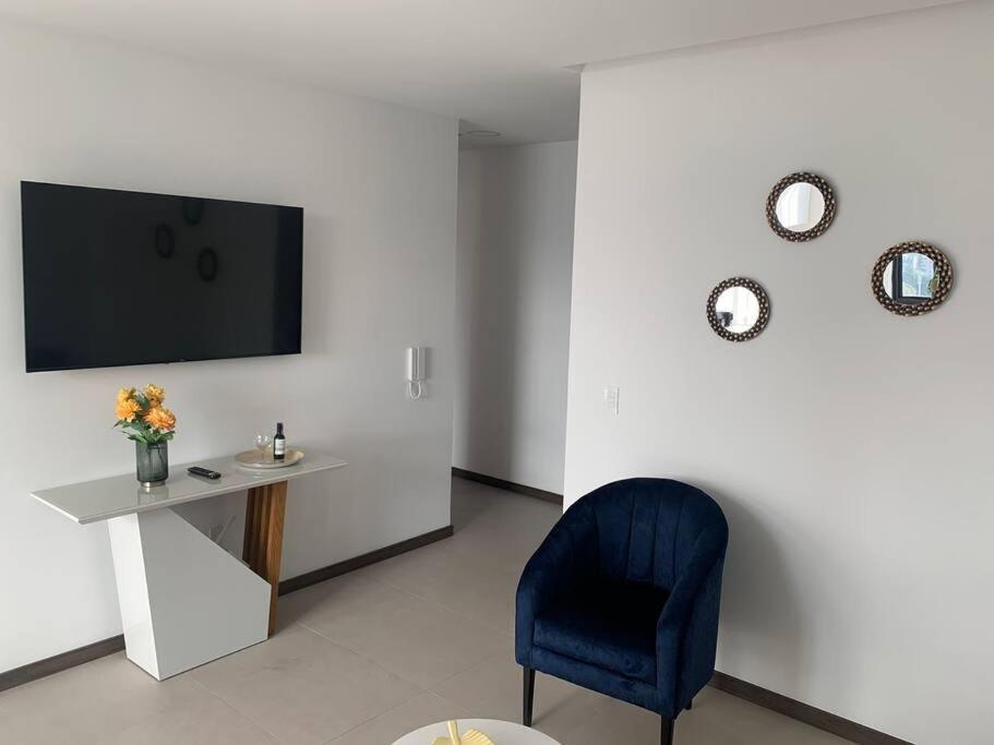 Confort Suite La Carolina Кито Екстериор снимка