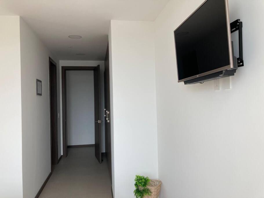 Confort Suite La Carolina Кито Екстериор снимка